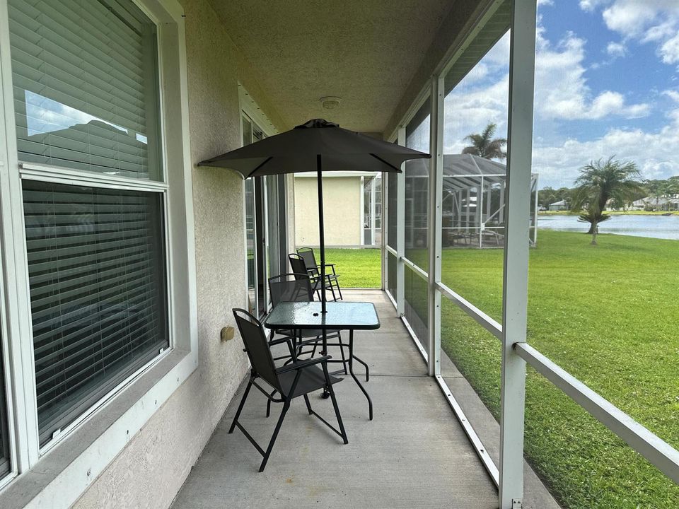 COVERED SCREENED PATIO