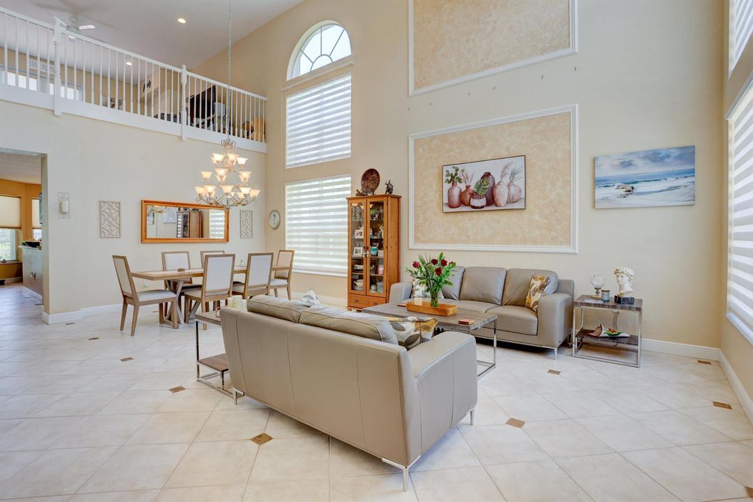 04_main living room &amp; dining