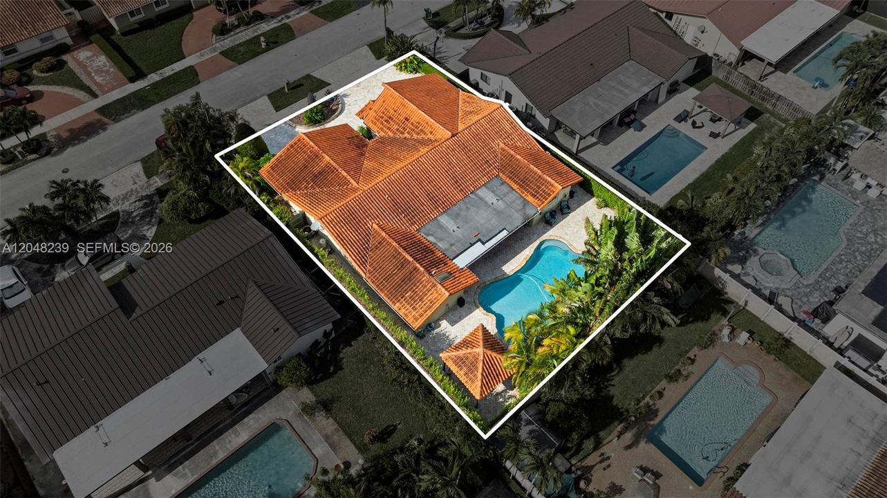 For Rent: $5,000 (4 beds, 4 baths, 2552 Square Feet)