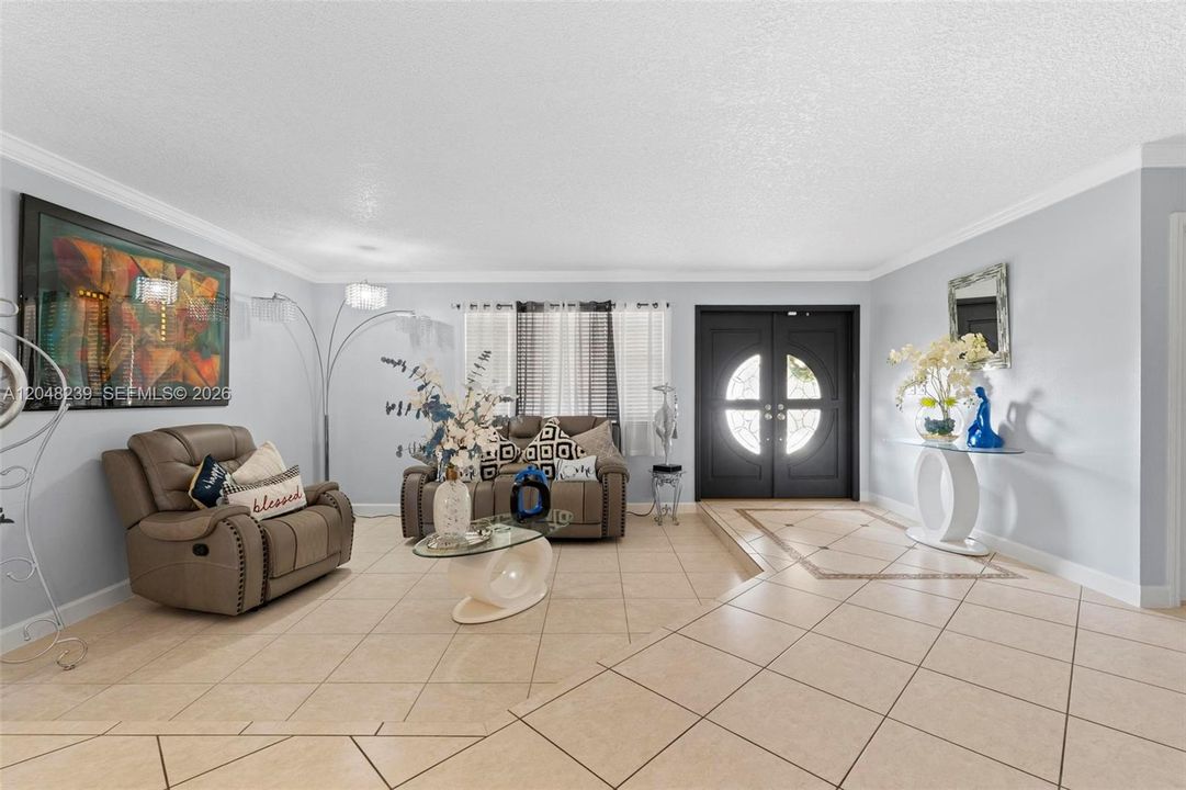 For Rent: $5,000 (4 beds, 4 baths, 2552 Square Feet)