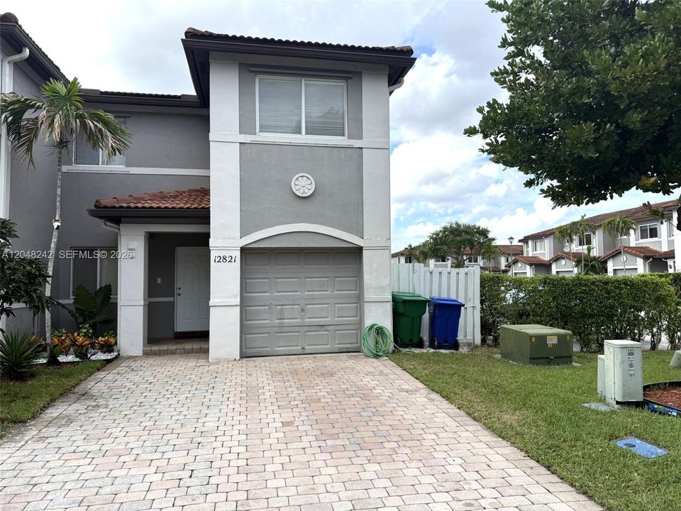 For Sale: $498,000 (3 beds, 2 baths, 1518 Square Feet)