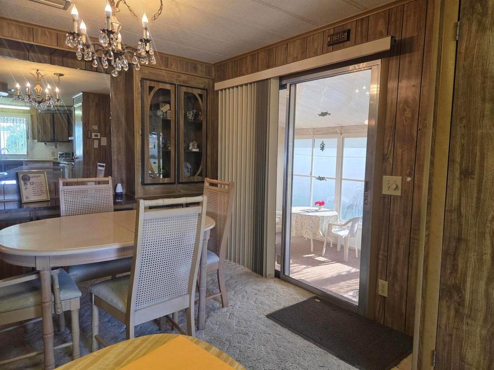 dineingroom 1