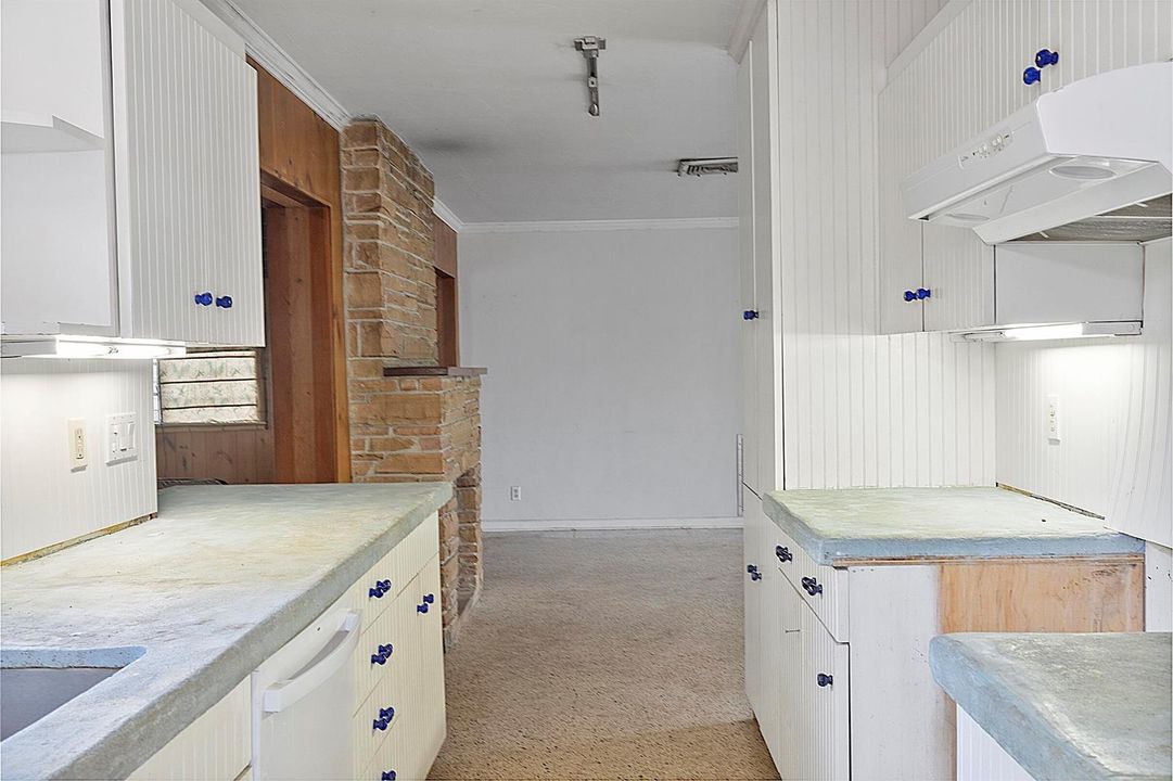 ivory.kitchen2