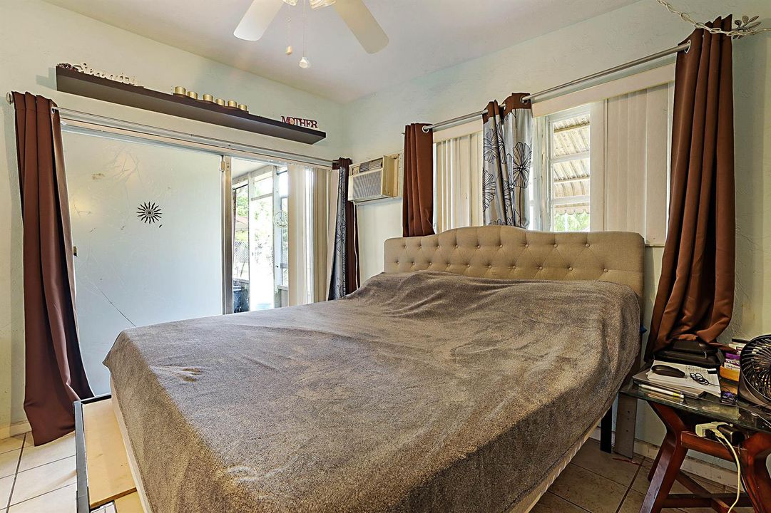 764 Camelia Drive -22