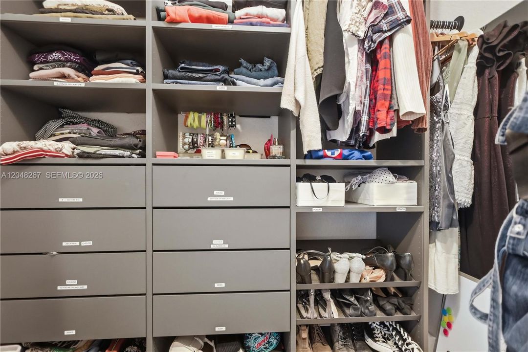 Bedroom 6 walk-in closet.