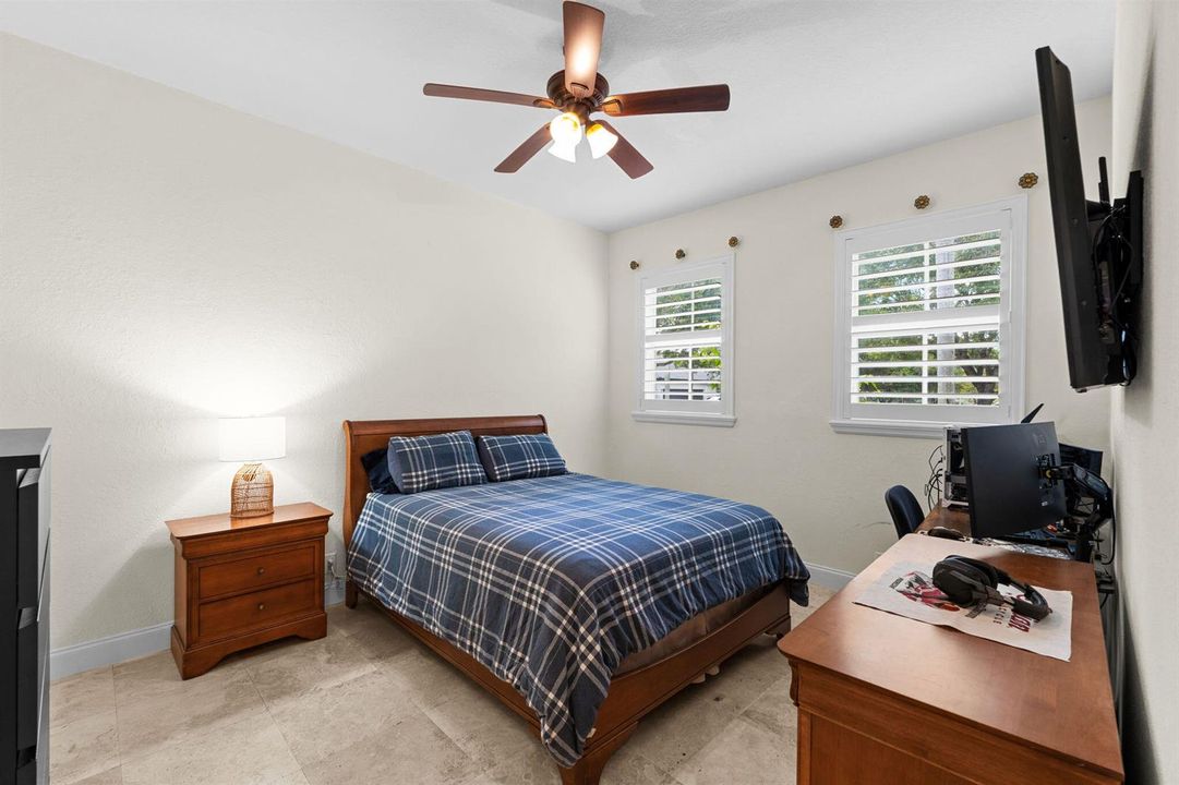 43-web-or-mls-A7400343