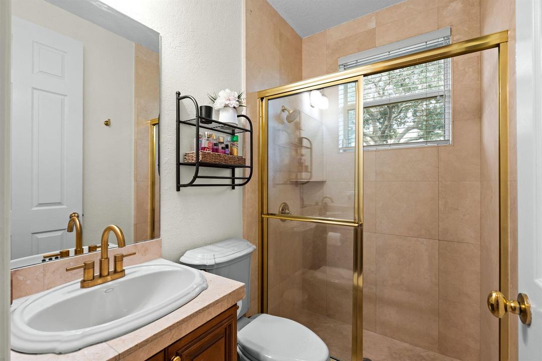 45-web-or-mls-A7400436