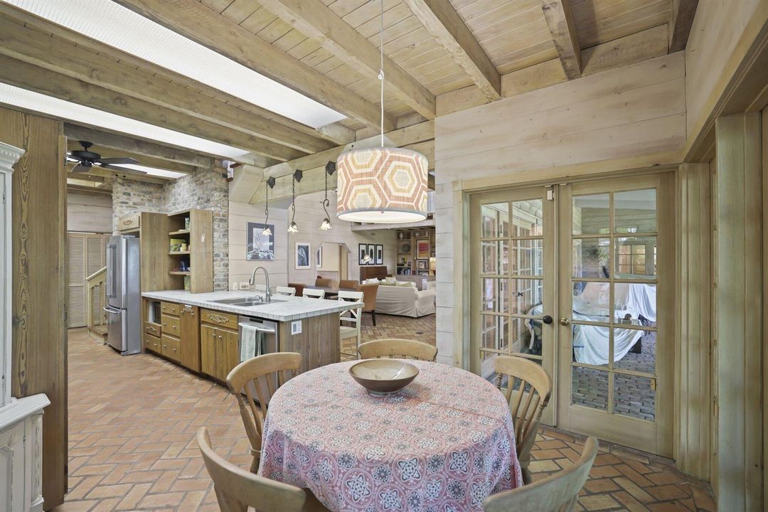 Breakfast Nook