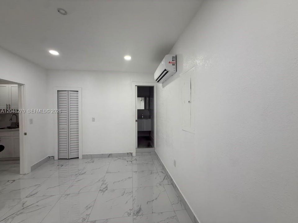For Rent: $4,000 (3 beds, 2 baths, 1268 Square Feet)