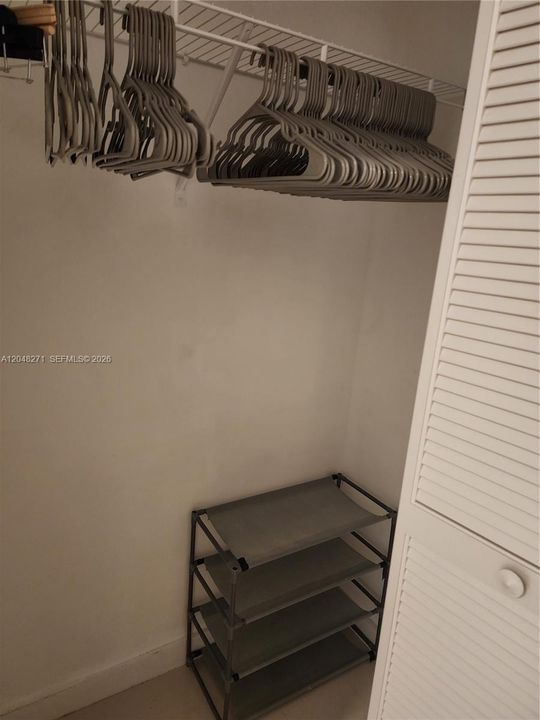 For Rent: $3,795 (3 beds, 2 baths, 1343 Square Feet)