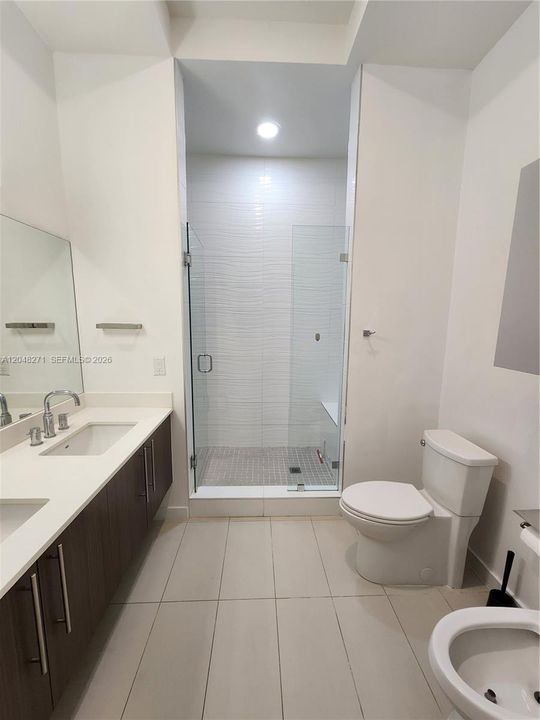 For Rent: $3,795 (3 beds, 2 baths, 1343 Square Feet)