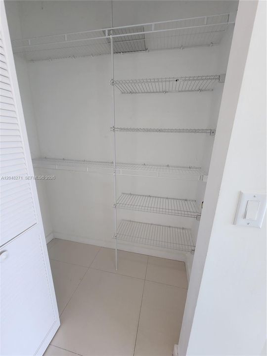 For Rent: $3,795 (3 beds, 2 baths, 1343 Square Feet)