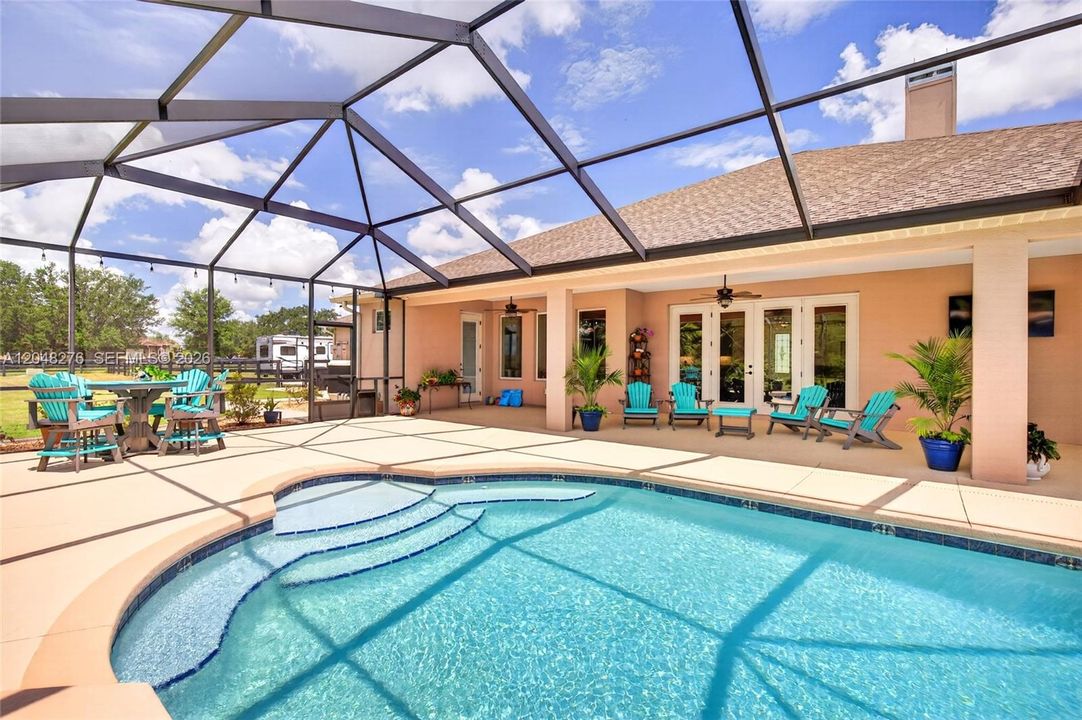For Sale: $1,199,999 (4 beds, 3 baths, 2823 Square Feet)