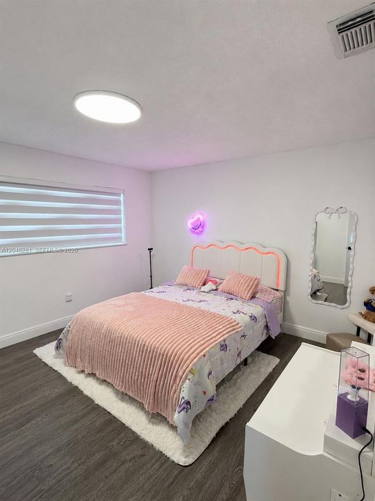 待售: $589,000 (3 贝兹, 2 浴室, 1537 平方英尺)
