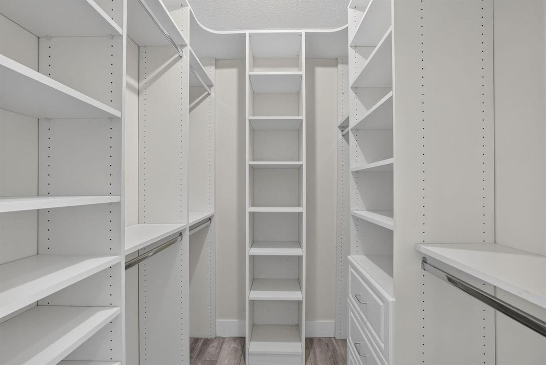 Walk-in closet