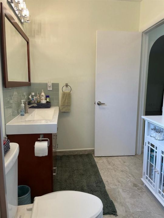 MASTER BATH 2ND