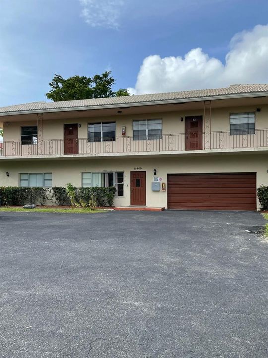 Front View With Garage