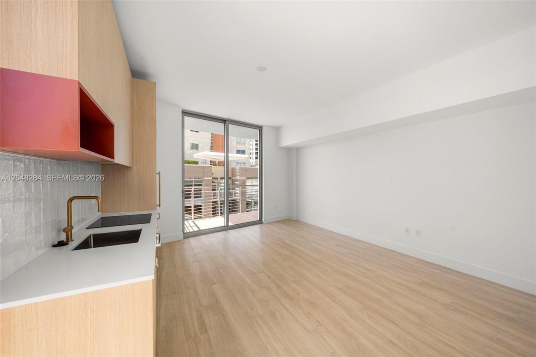 For Sale: $590,000 (0 beds, 1 baths, 537 Square Feet)