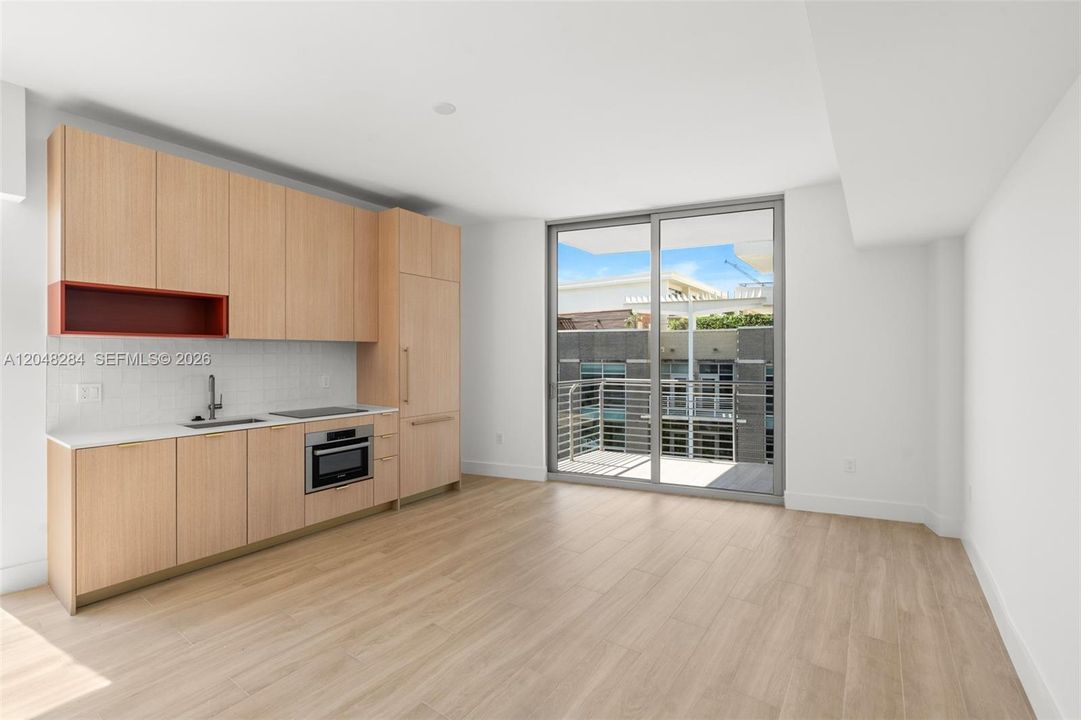 For Sale: $590,000 (0 beds, 1 baths, 537 Square Feet)