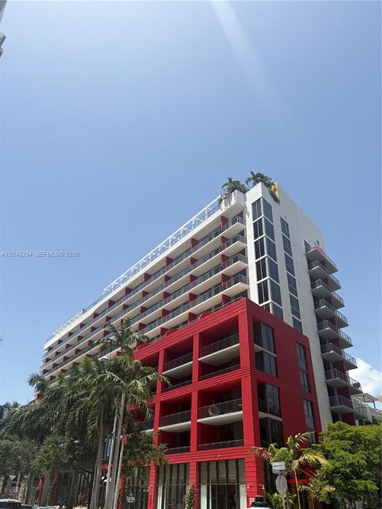 For Sale: $590,000 (0 beds, 1 baths, 537 Square Feet)