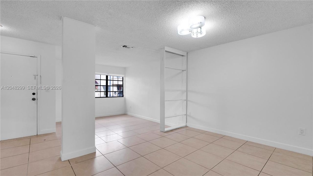 For Rent: $3,000 (3 beds, 2 baths, 1500 Square Feet)