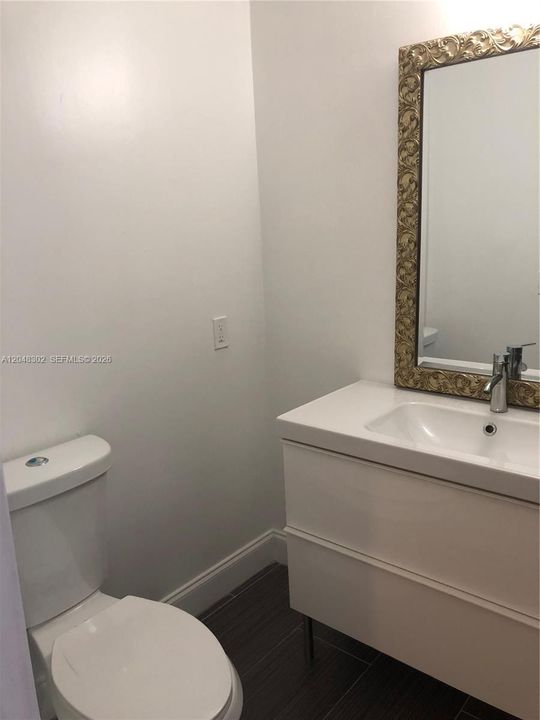For Rent: $3,000 (4 beds, 2 baths, 1770 Square Feet)