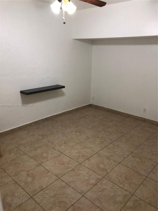 For Rent: $3,000 (4 beds, 2 baths, 1770 Square Feet)