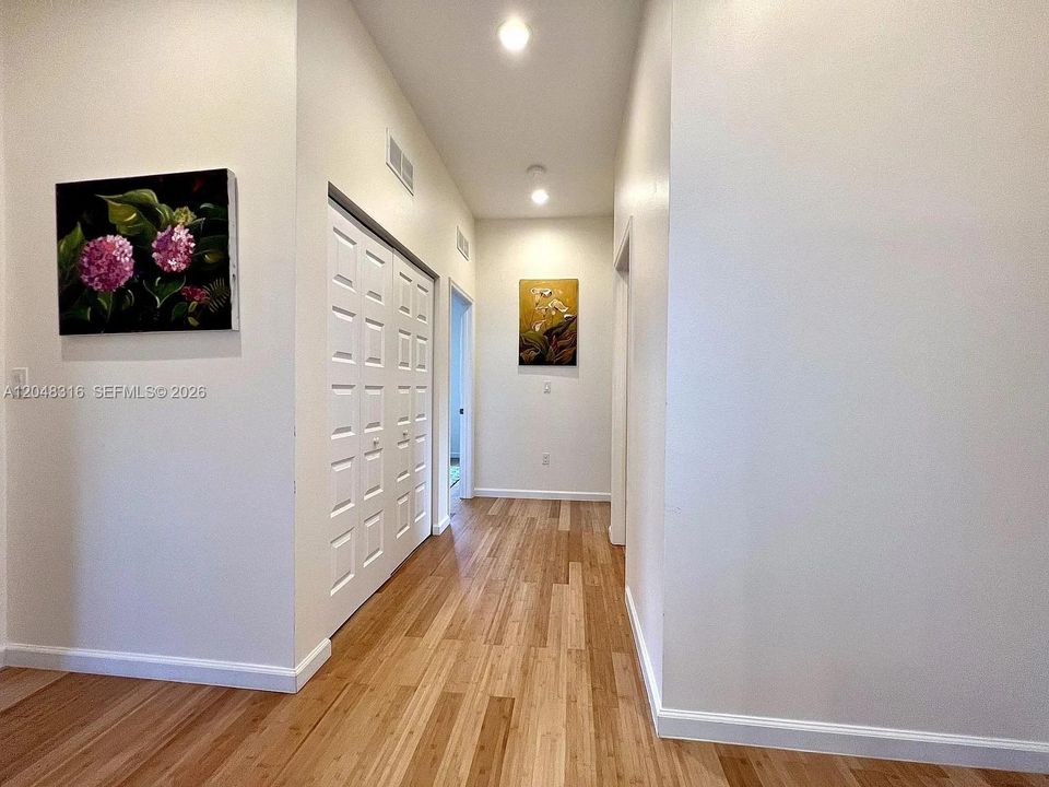 For Sale: $990,000 (4 beds, 2 baths, 2524 Square Feet)