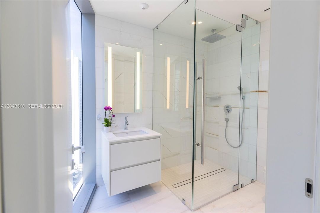 Ensuite Bathroom - 2nd Bedroom