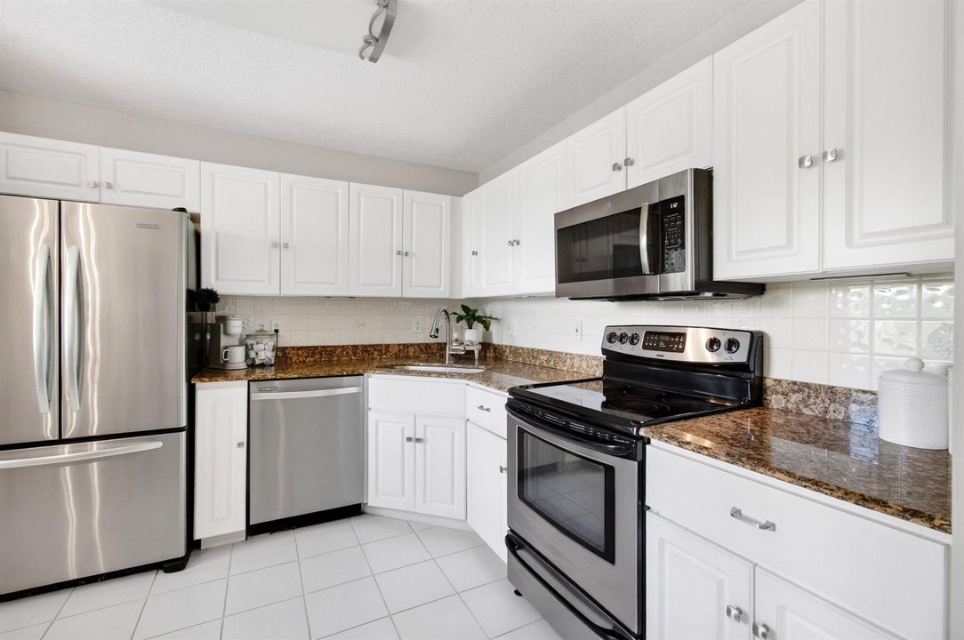 145-web-or-mls-DSC_3941 (2)