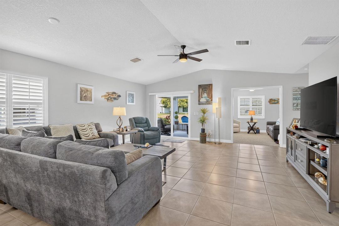 14-web-or-mls-5P1A4434