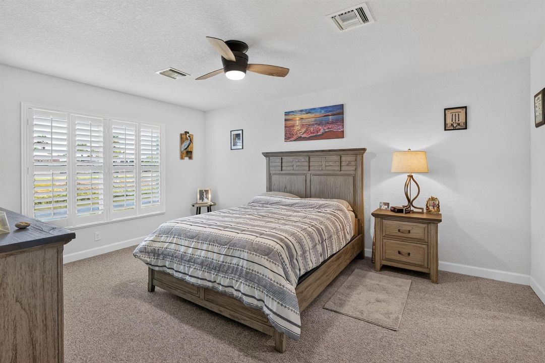 22-web-or-mls-5P1A4474