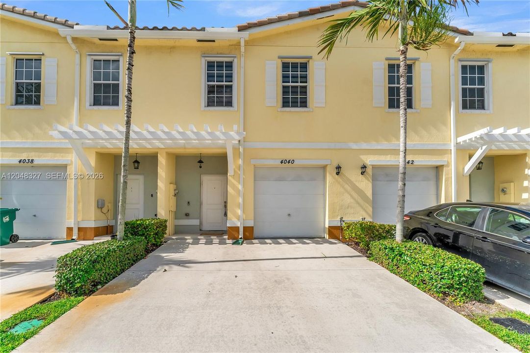 En Venta: $375,000 (3 camas, 2 baños, 1496 Pies cuadrados)