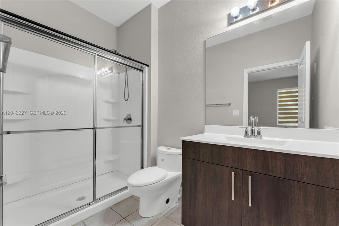 En Venta: $375,000 (3 camas, 2 baños, 1496 Pies cuadrados)