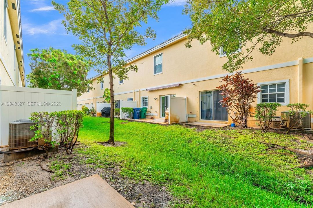 En Venta: $375,000 (3 camas, 2 baños, 1496 Pies cuadrados)