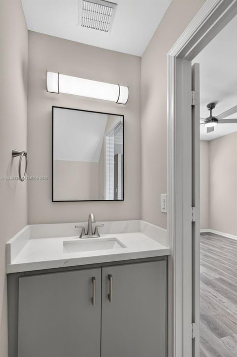 For Rent: $2,500 (2 beds, 2 baths, 1110 Square Feet)