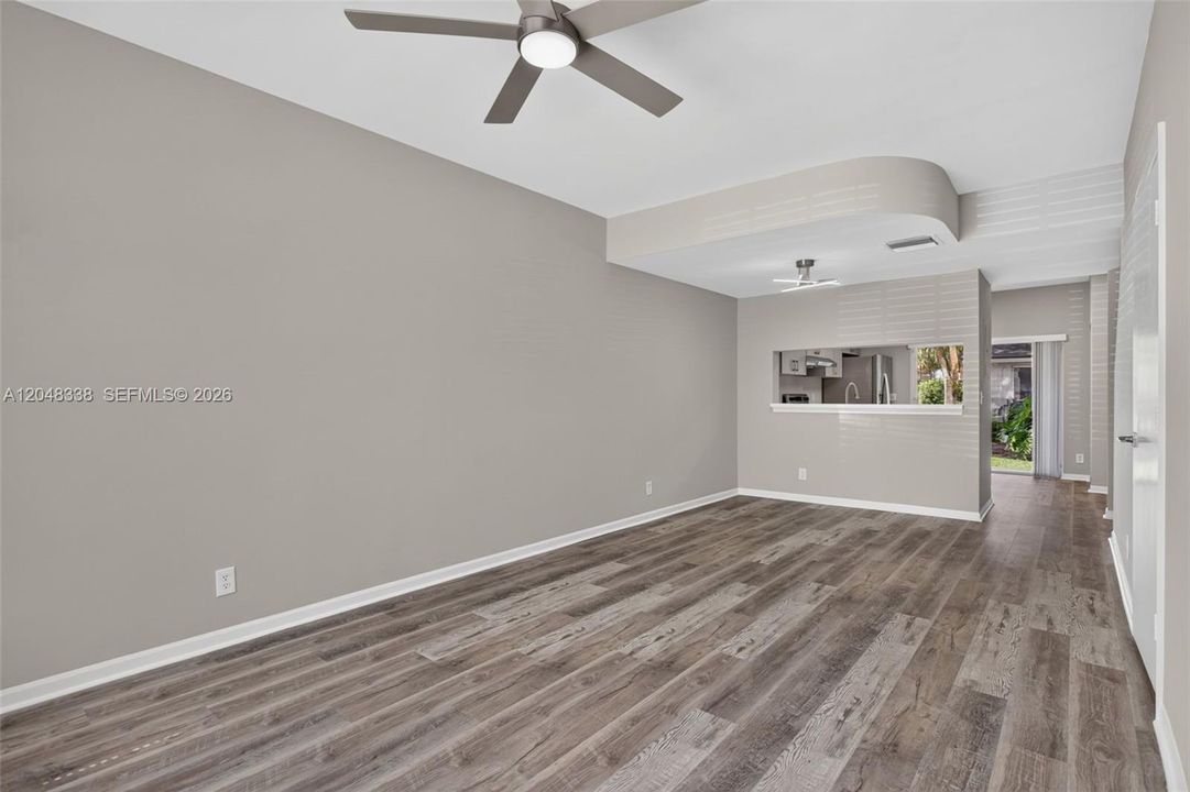 For Rent: $2,500 (2 beds, 2 baths, 1110 Square Feet)