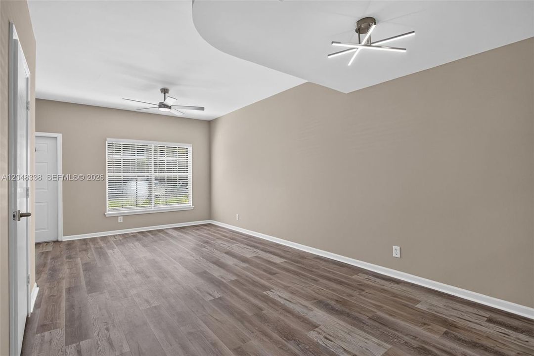For Rent: $2,500 (2 beds, 2 baths, 1110 Square Feet)