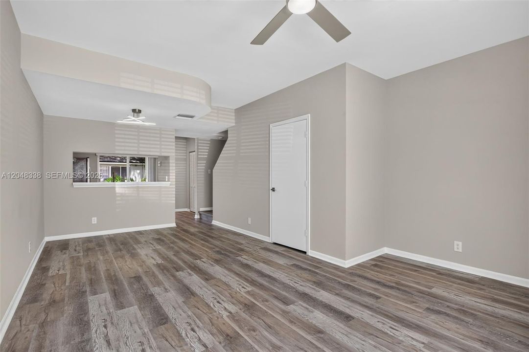 For Rent: $2,500 (2 beds, 2 baths, 1110 Square Feet)