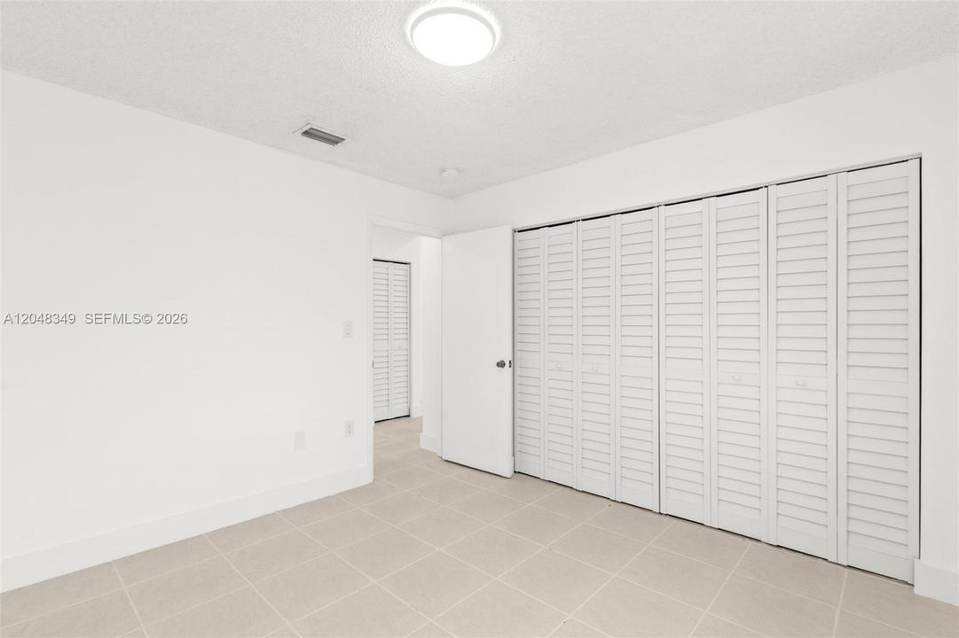 For Rent: $2,250 (2 beds, 2 baths, 970 Square Feet)
