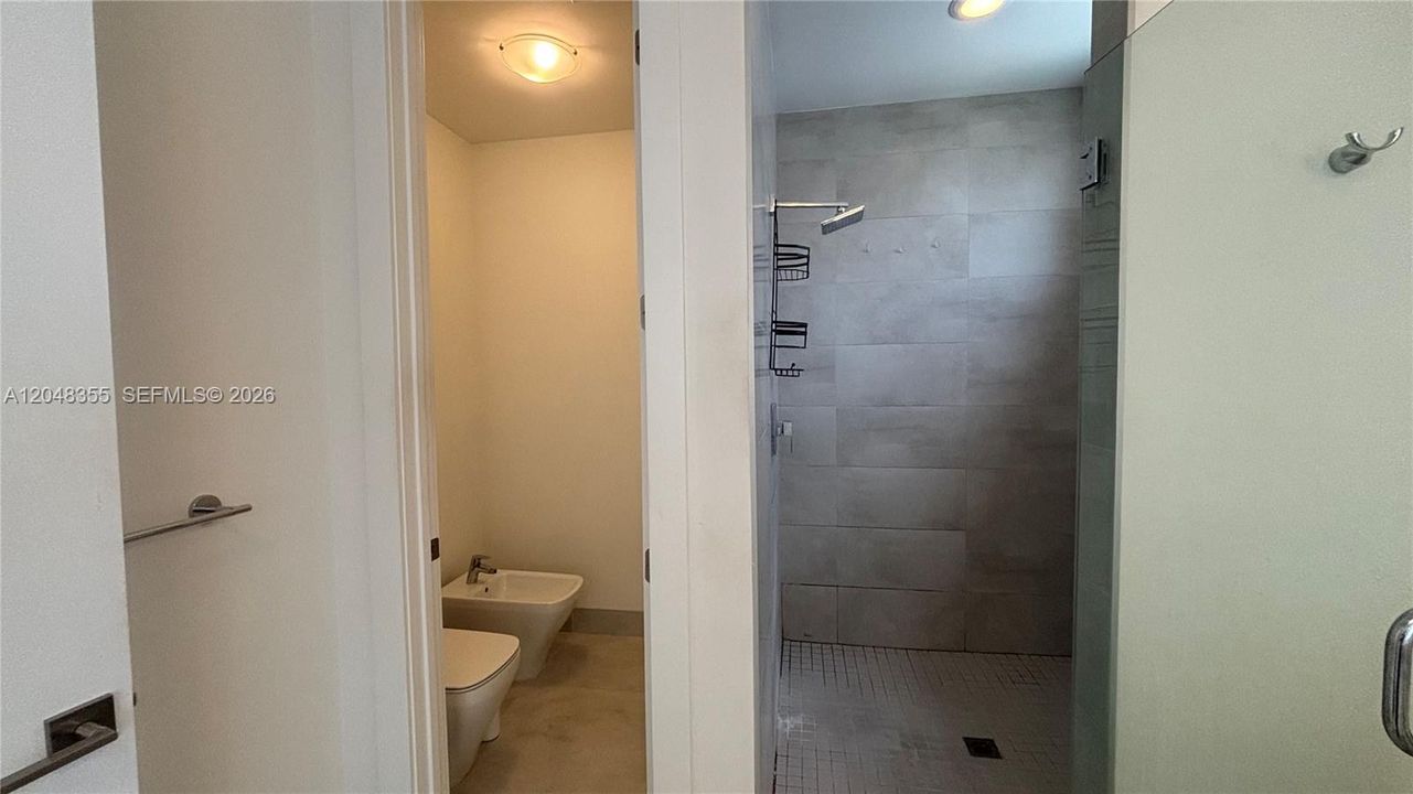 En Renta: $9,000 (5 camas, 5 baños, 3690 Pies cuadrados)