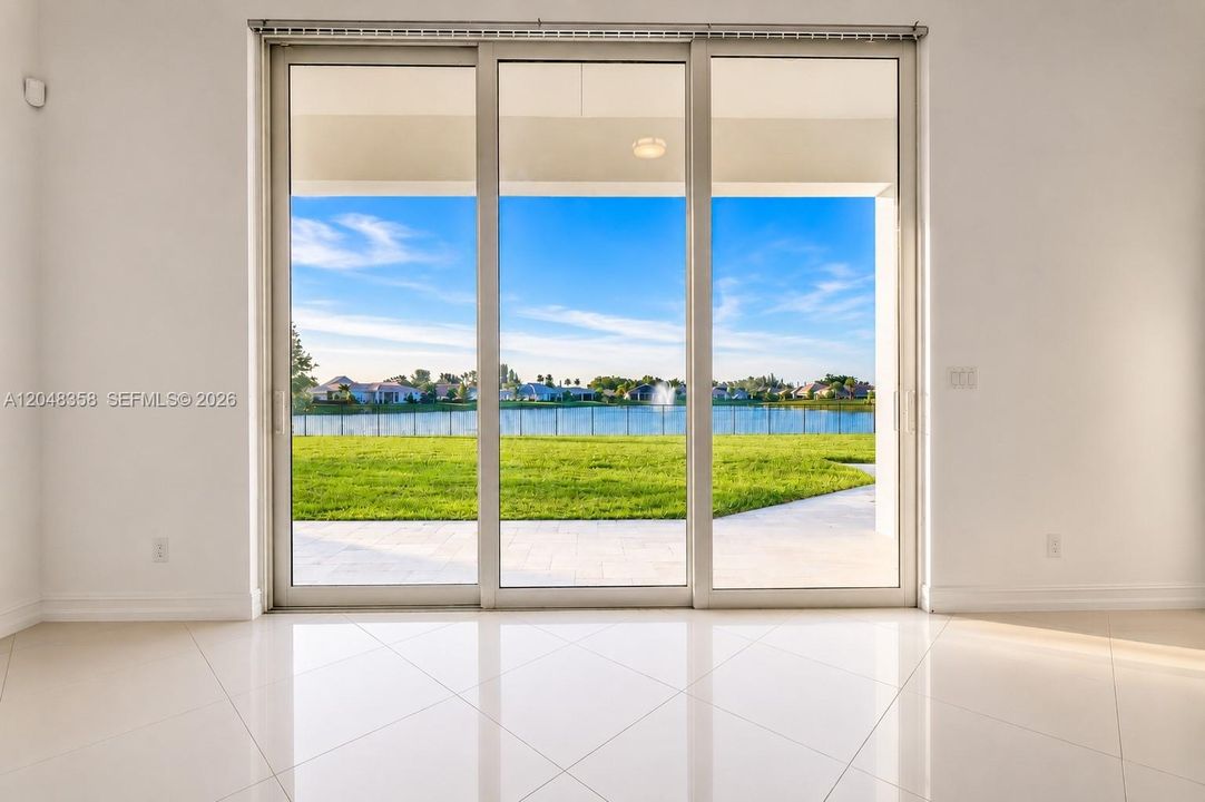 For Sale: $2,600,000 (4 beds, 4 baths, 5156 Square Feet)