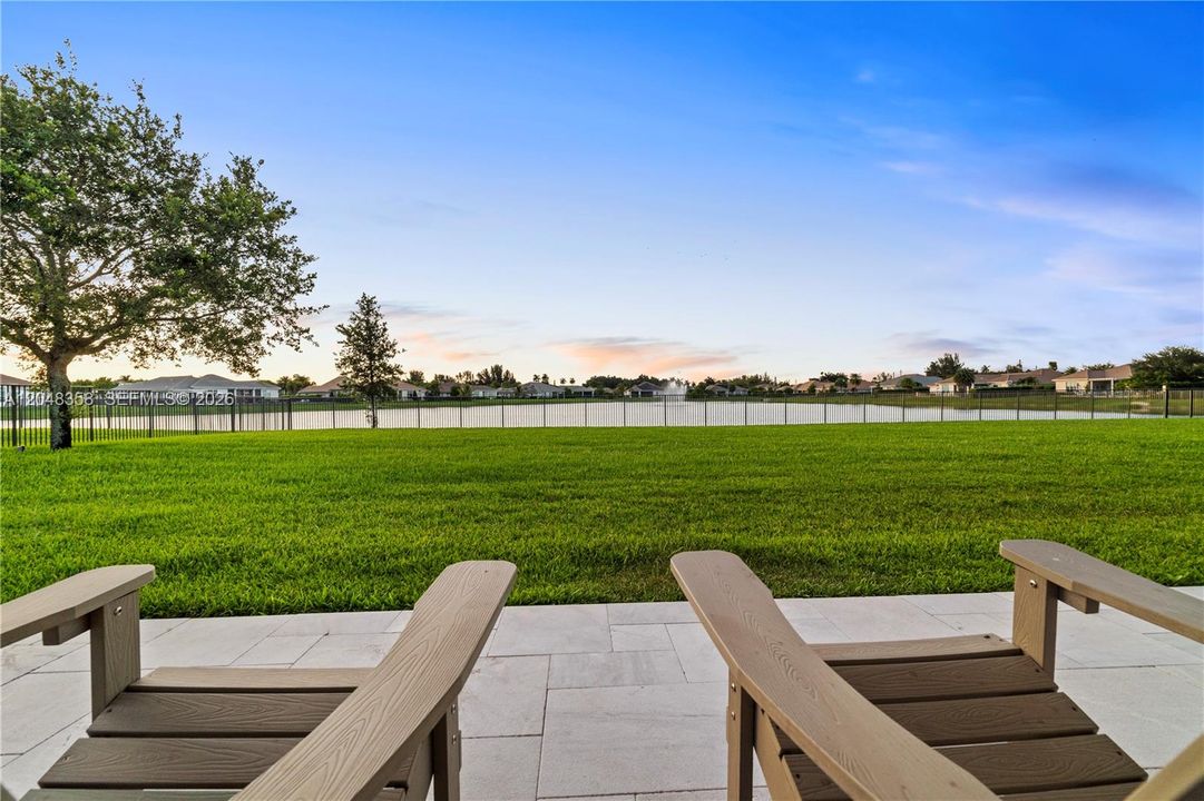 For Sale: $2,600,000 (4 beds, 4 baths, 5156 Square Feet)