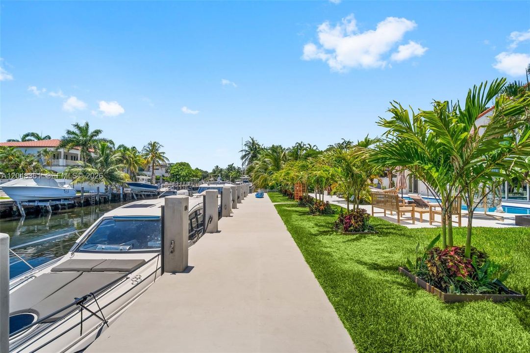 For Sale: $3,999,977 (4 beds, 5 baths, 0 Square Feet)