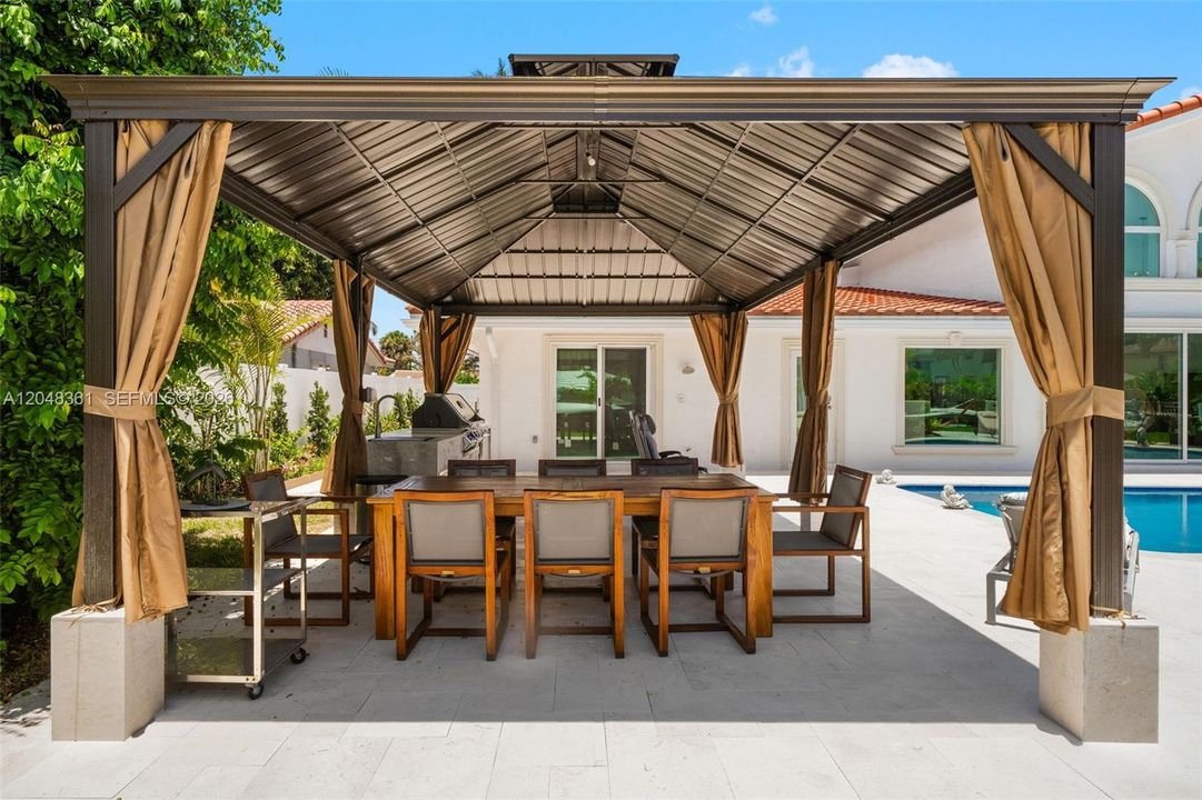 For Sale: $3,999,977 (4 beds, 5 baths, 0 Square Feet)