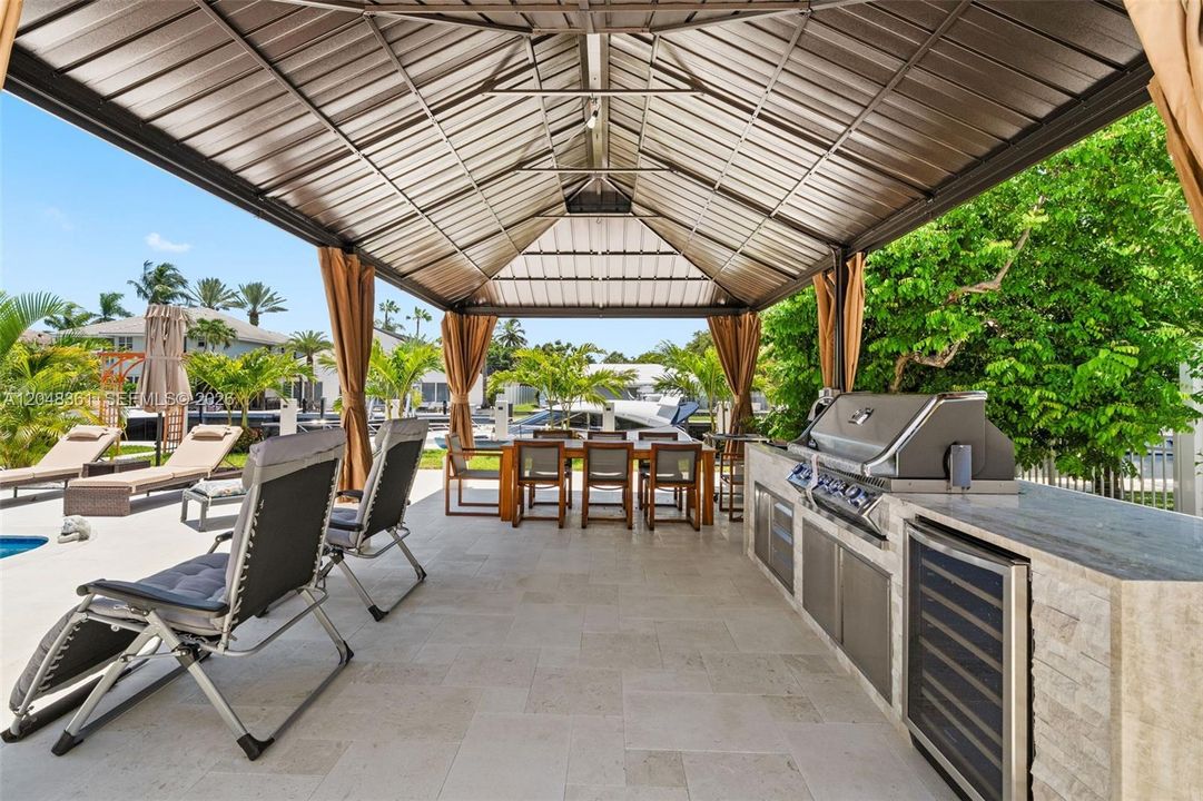 For Sale: $3,999,977 (4 beds, 5 baths, 0 Square Feet)