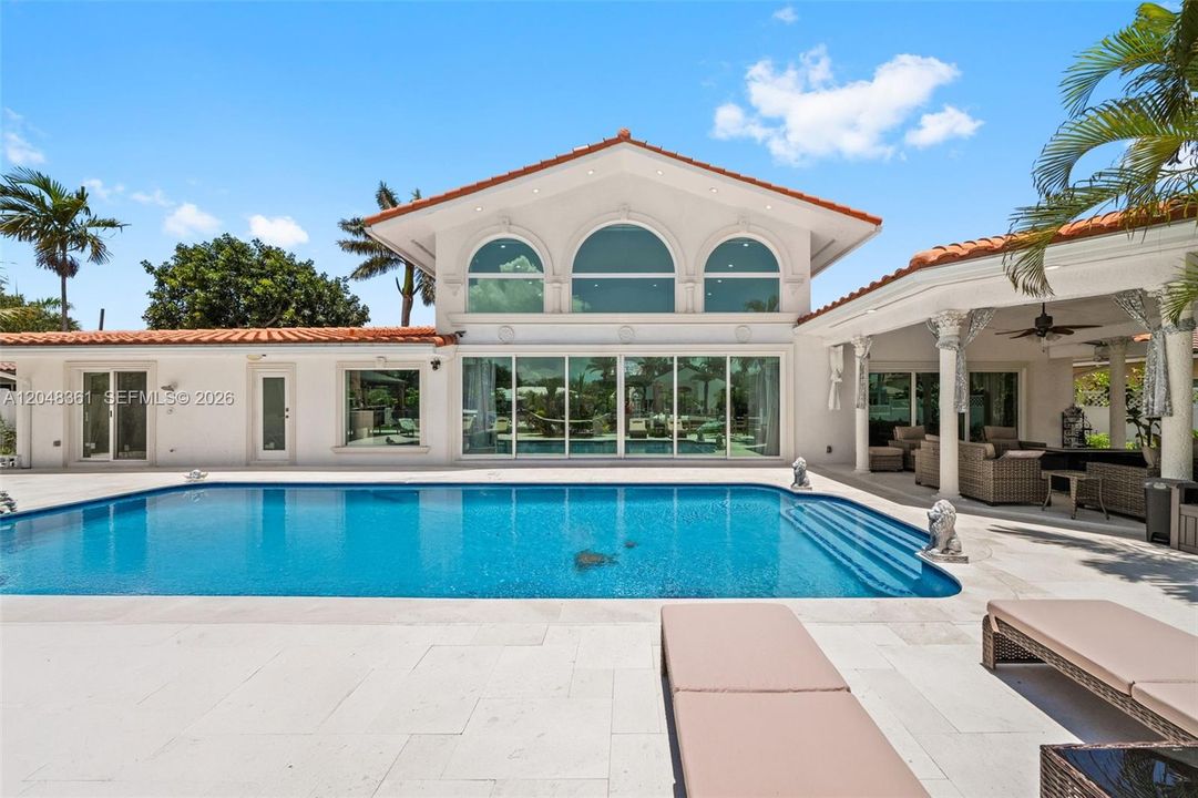 For Sale: $3,999,977 (4 beds, 5 baths, 0 Square Feet)