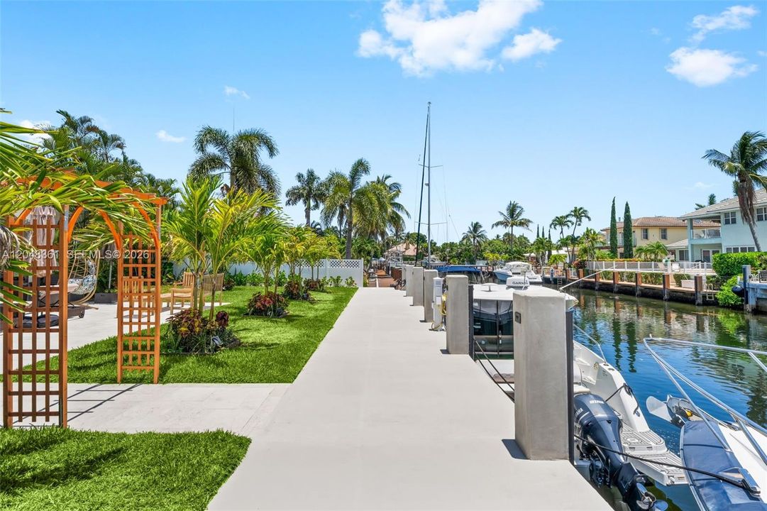 For Sale: $3,999,977 (4 beds, 5 baths, 0 Square Feet)
