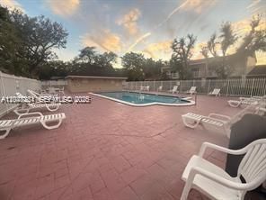 For Rent: $2,950 (3 beds, 2 baths, 1270 Square Feet)