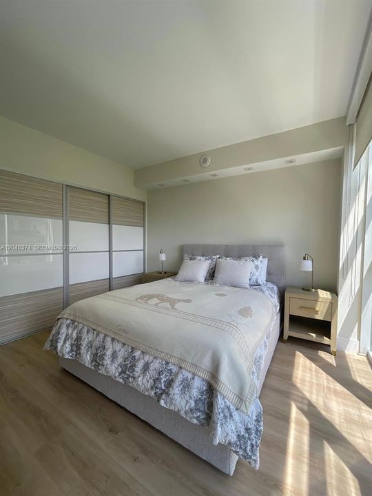 For Rent: $7,000 (2 beds, 2 baths, 1056 Square Feet)